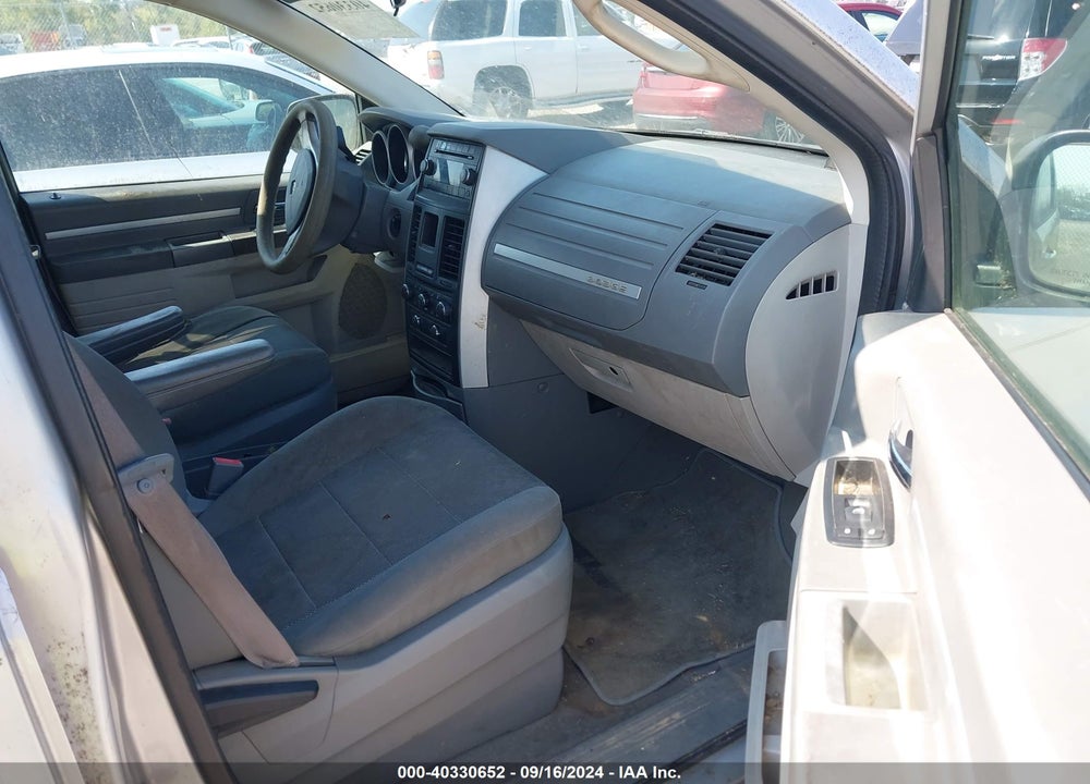 2009 DODGE GRAND CARAVAN SE VIN: 2D8HN44E89R646358