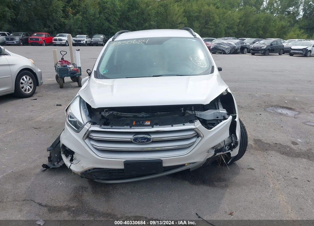 2017 FORD ESCAPE SE VIN: 1FMCU0GD2HUA61263