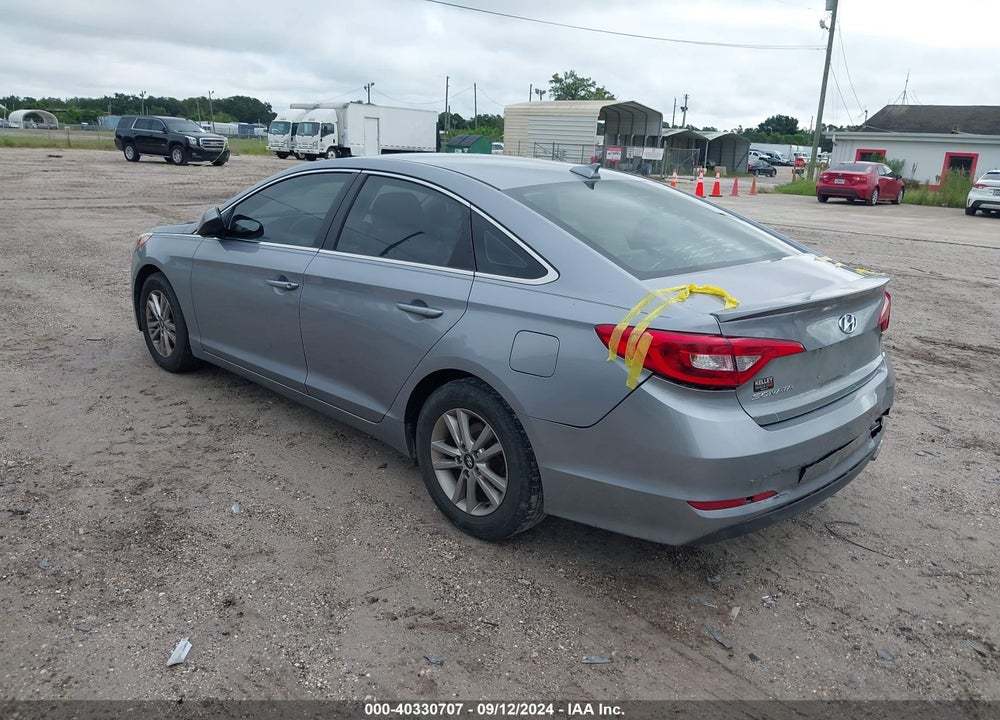 2017 HYUNDAI SONATA SE VIN: 5NPE24AF1HH529952