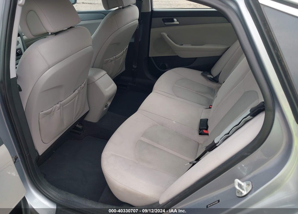 2017 HYUNDAI SONATA SE VIN: 5NPE24AF1HH529952