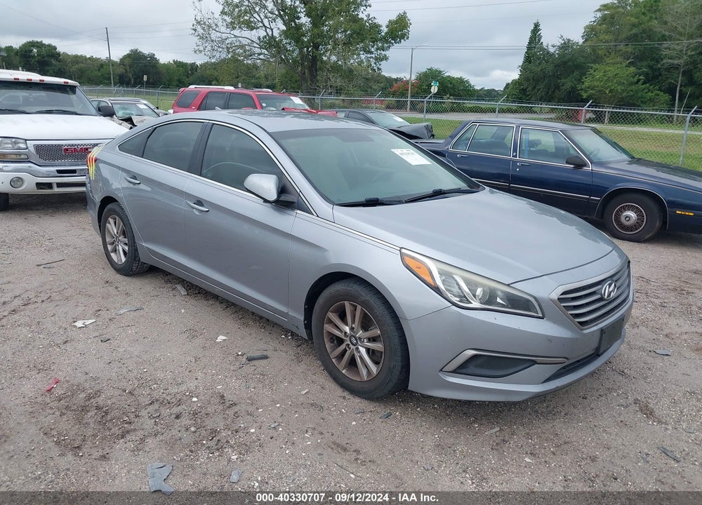 2017 HYUNDAI SONATA SE VIN: 5NPE24AF1HH529952