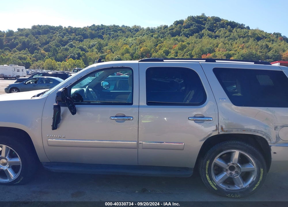2013 CHEVROLET TAHOE LTZ VIN: 1GNSKCE01DR322054