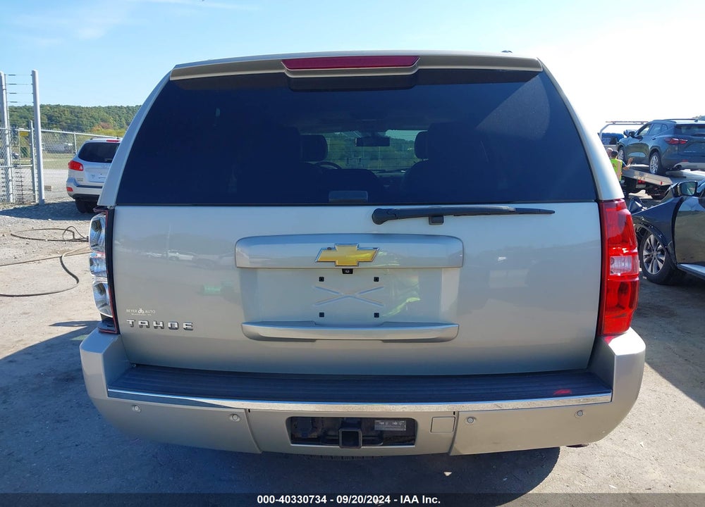 2013 CHEVROLET TAHOE LTZ VIN: 1GNSKCE01DR322054