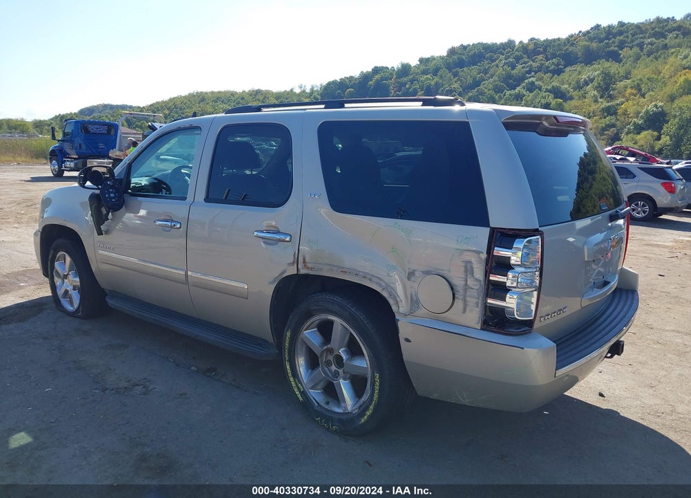 2013 CHEVROLET TAHOE LTZ VIN: 1GNSKCE01DR322054