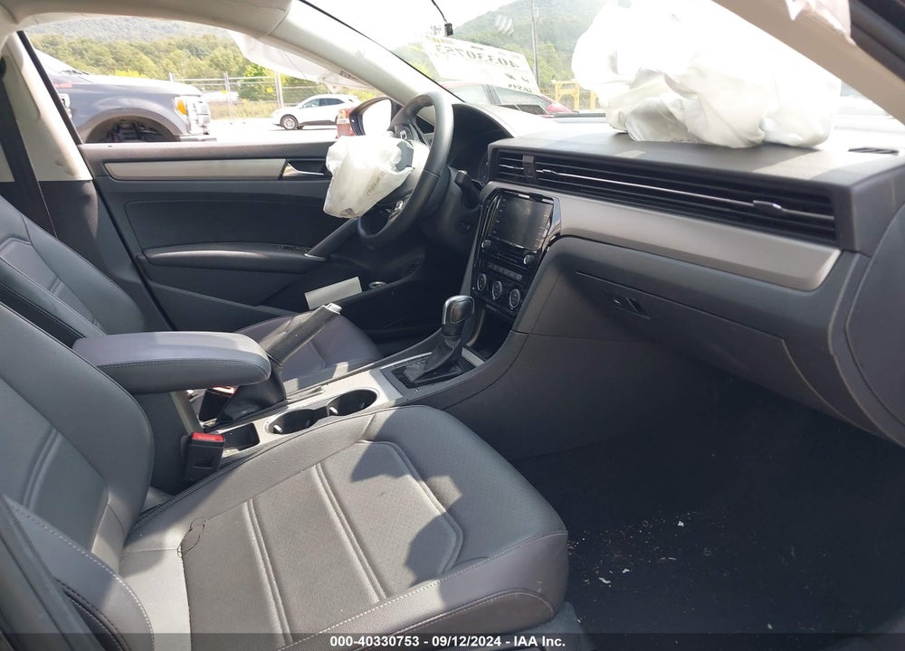 2022 VOLKSWAGEN PASSAT 2.0T SE VIN: 1VWSA7A34NC007494