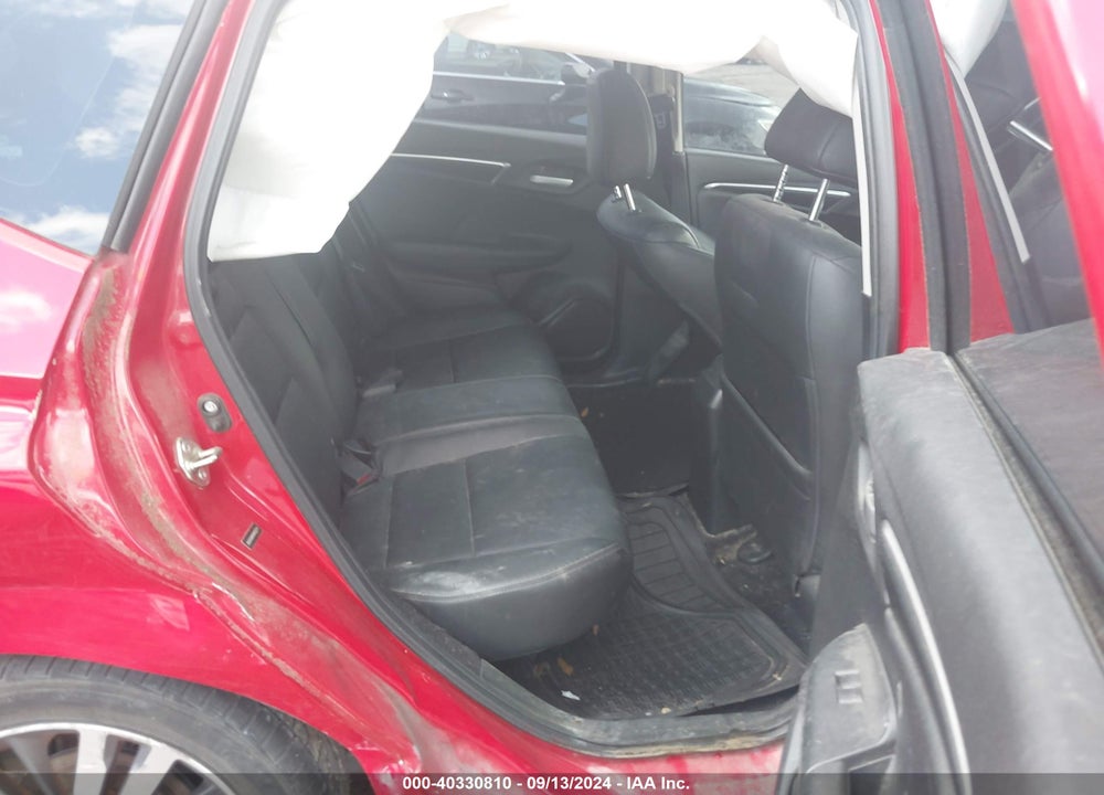 2015 HONDA FIT EX/EX-L VIN: 3HGGK5H88FM762211