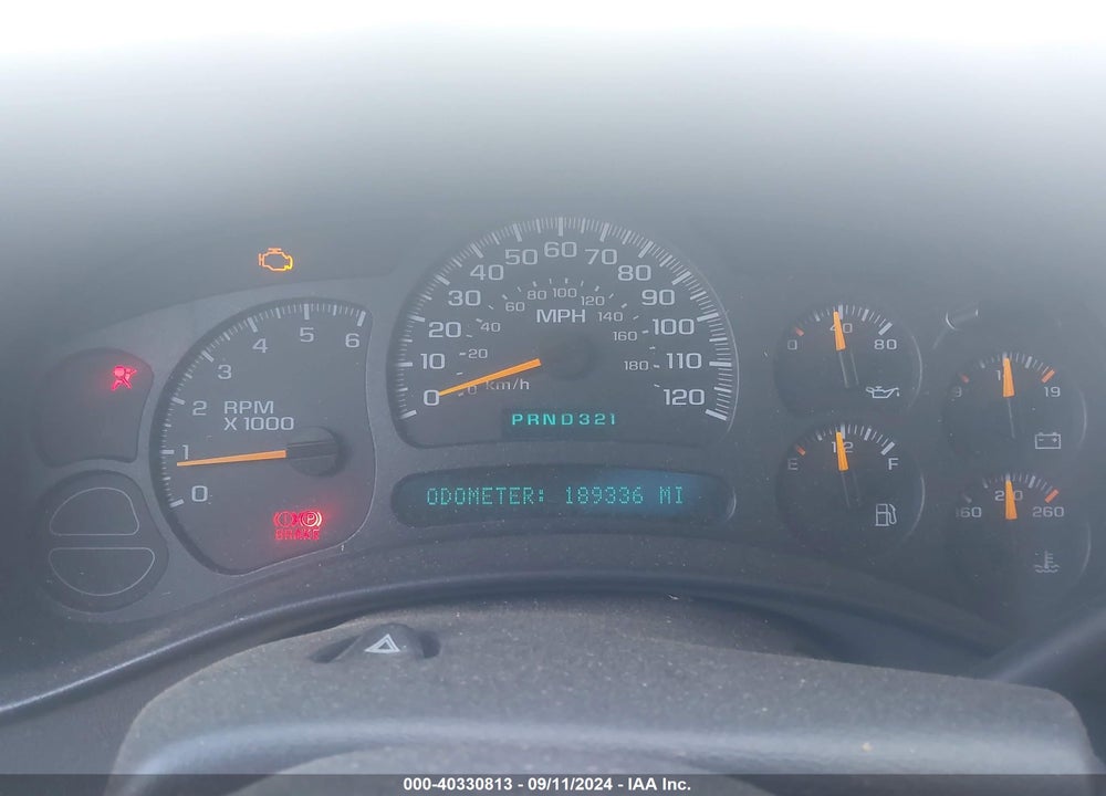2004 CHEVROLET AVALANCHE 1500 VIN: 3GNEK12T04G112383