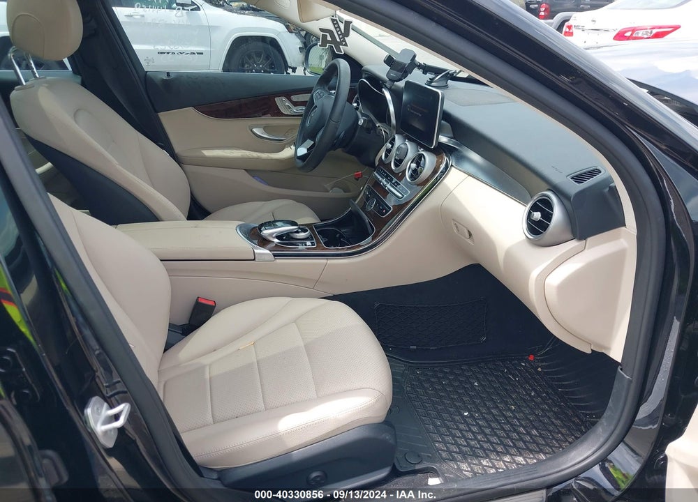2016 MERCEDES-BENZ C 300 4MATIC/LUXURY 4MATIC/SPORT 4MATIC VIN: WDDWF4KB3GR166734