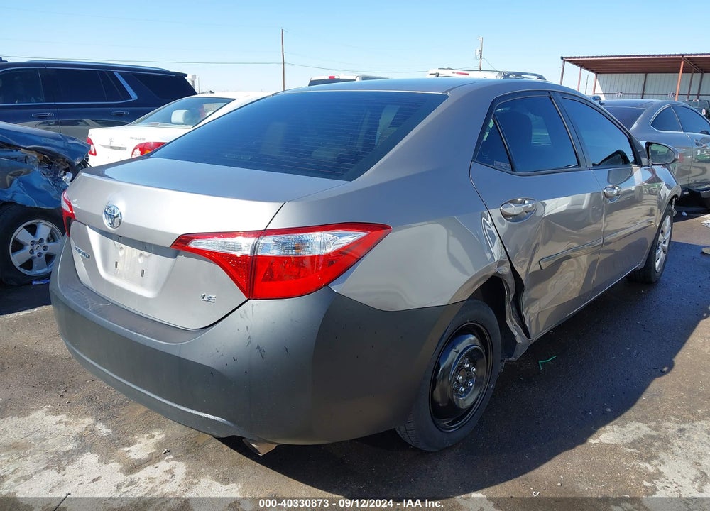 2015 TOYOTA COROLLA LE VIN: 5YFBURHE8FP220812