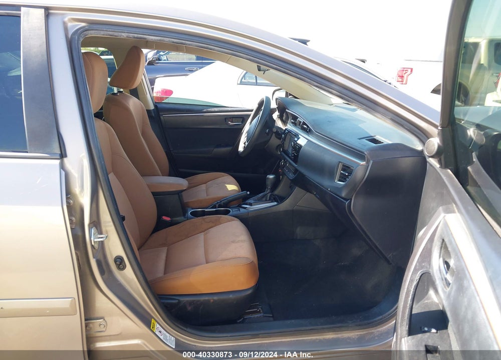 2015 TOYOTA COROLLA LE VIN: 5YFBURHE8FP220812
