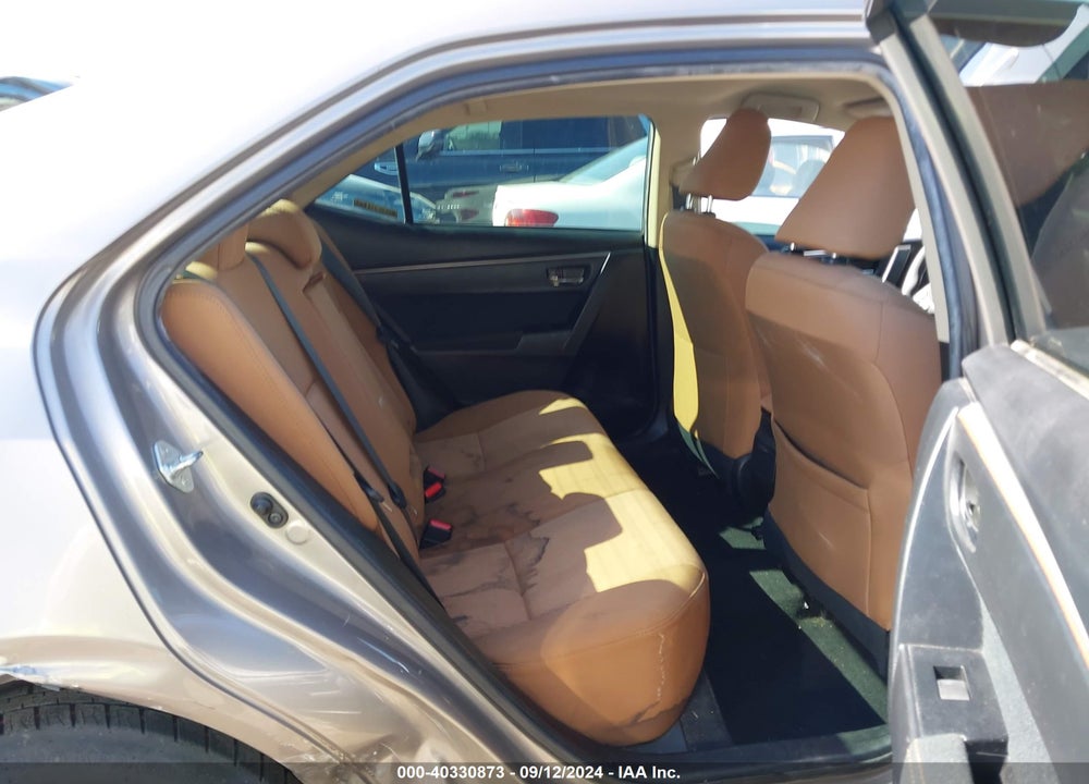 2015 TOYOTA COROLLA LE VIN: 5YFBURHE8FP220812