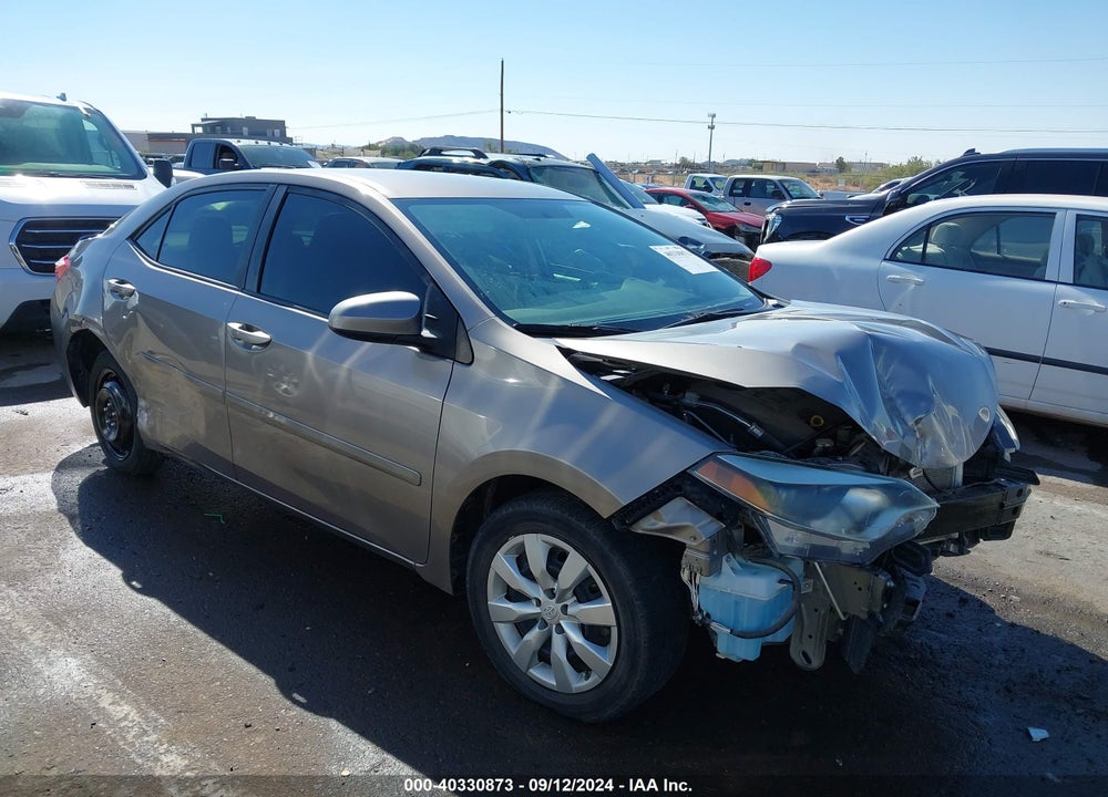2015 TOYOTA COROLLA LE VIN: 5YFBURHE8FP220812