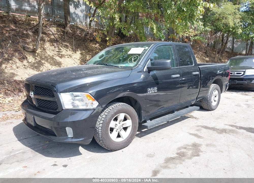 2017 RAM 1500 EXPRESS QUAD CAB 4X2 6'4 BOX VIN: 1C6RR6FG3HS860566