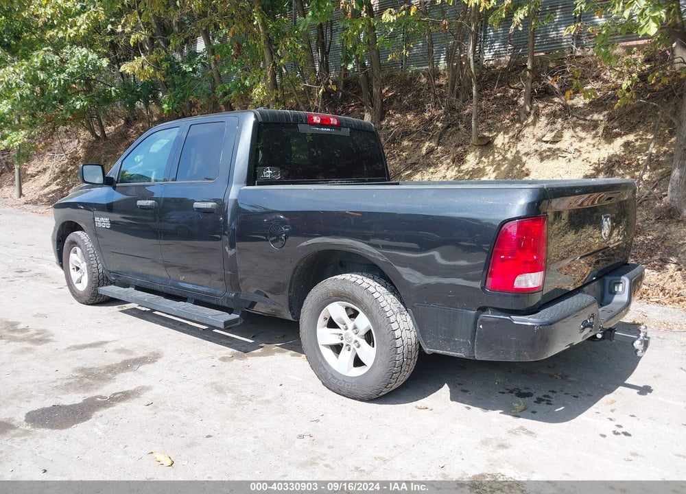 2017 RAM 1500 EXPRESS QUAD CAB 4X2 6'4 BOX VIN: 1C6RR6FG3HS860566