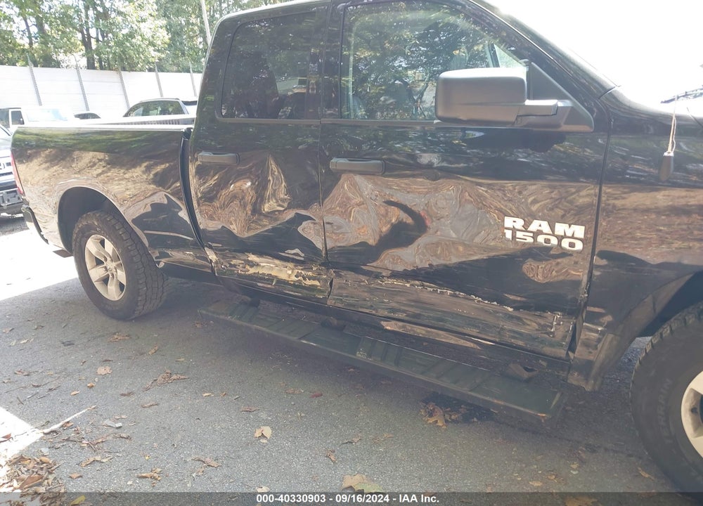 2017 RAM 1500 EXPRESS QUAD CAB 4X2 6'4 BOX VIN: 1C6RR6FG3HS860566