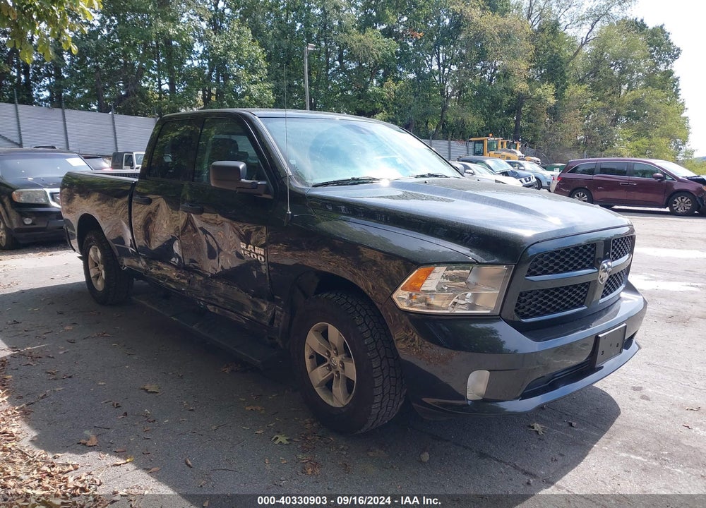 2017 RAM 1500 EXPRESS QUAD CAB 4X2 6'4 BOX VIN: 1C6RR6FG3HS860566