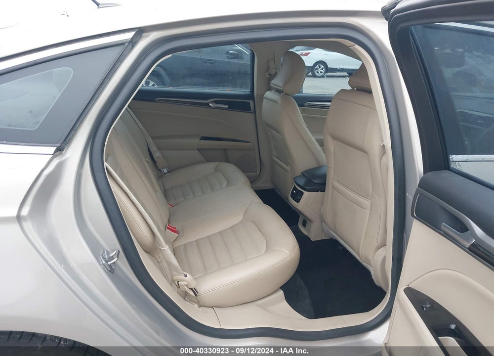 2015 FORD FUSION HYBRID VIN: 3FA6P0LUXFR304651