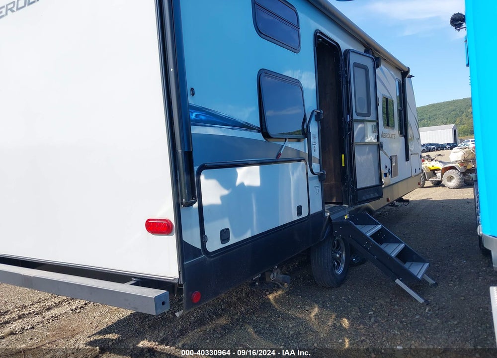 2018 AEROLITE OTHER VIN: 4YDT25722JP910962