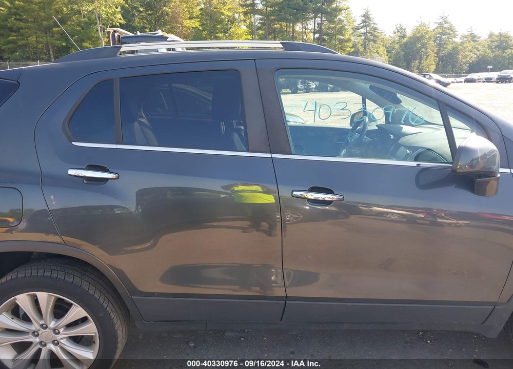 2017 CHEVROLET TRAX PREMIER VIN: 3GNCJRSB3HL270438