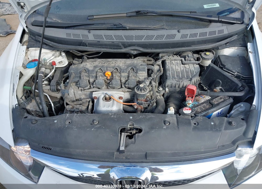 2010 HONDA CIVIC LX VIN: 19XFA1F52AE025233