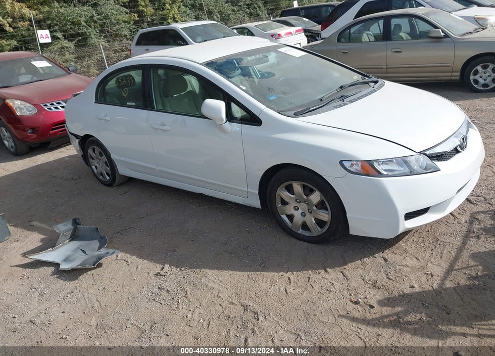 2010 HONDA CIVIC LX VIN: 19XFA1F52AE025233