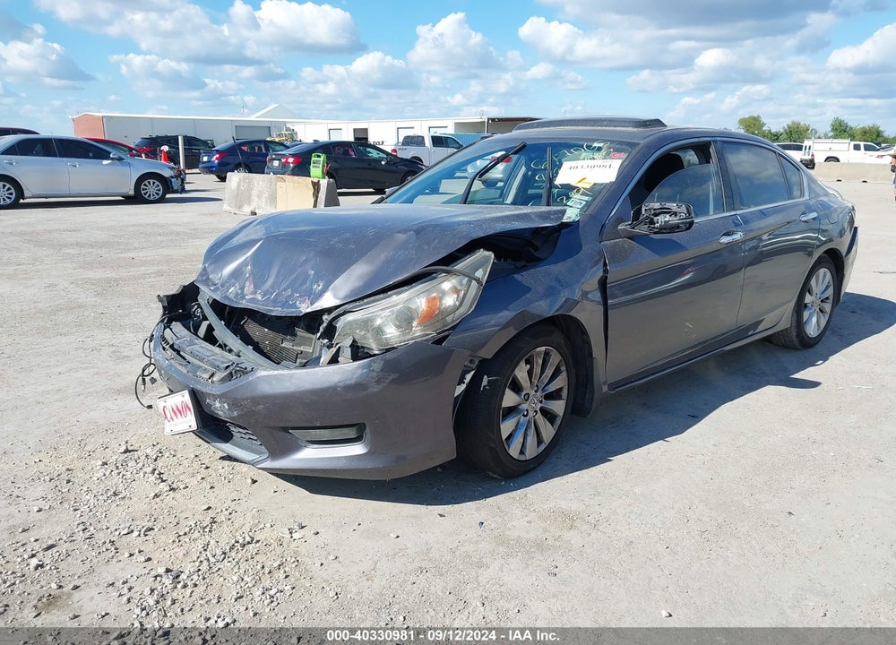 2015 HONDA ACCORD VIN: 1HGCR2F8XFA276167