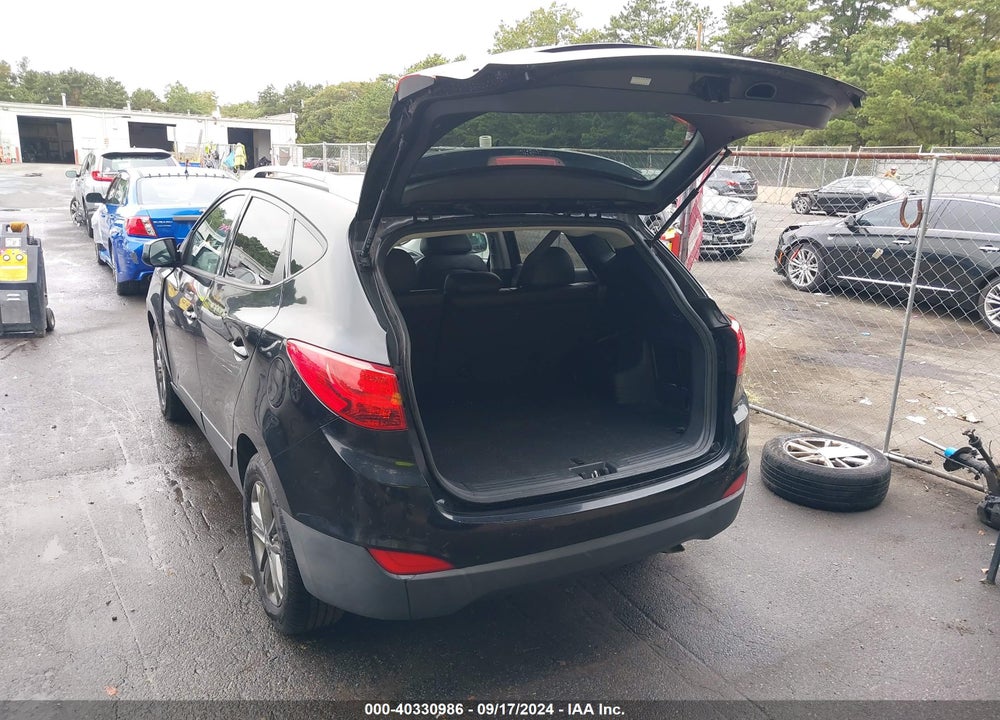 2015 HYUNDAI TUCSON SE VIN: KM8JU3AG9FU116414