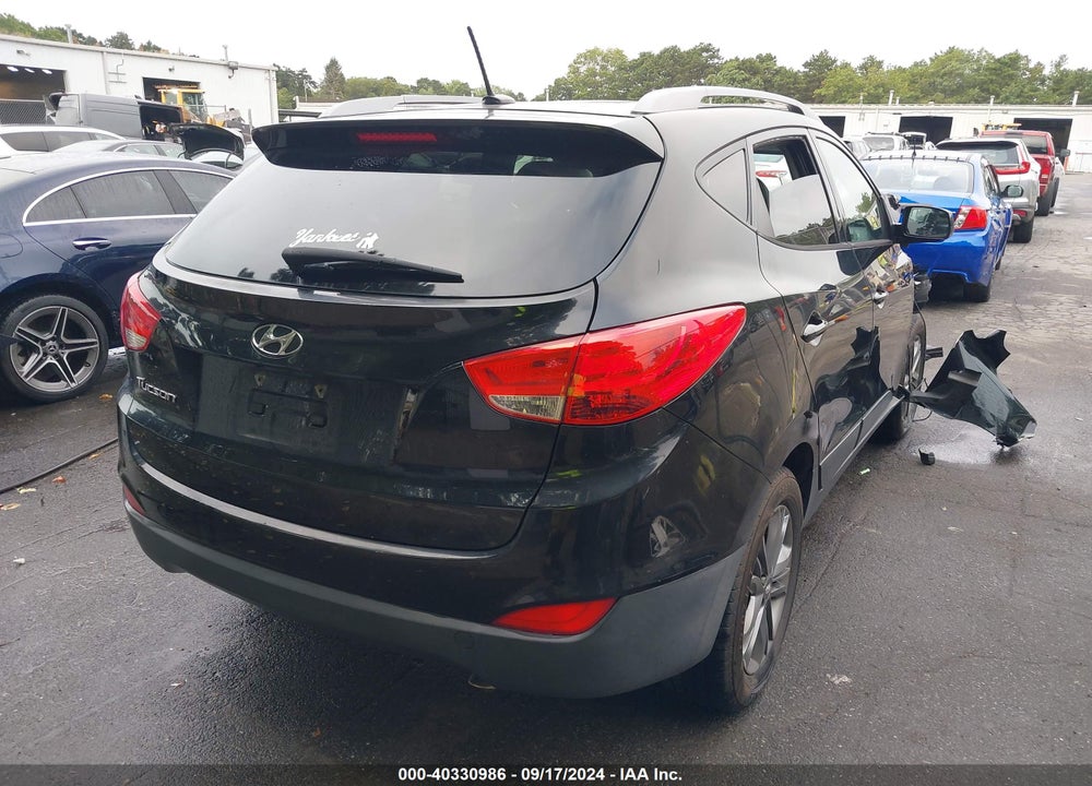 2015 HYUNDAI TUCSON SE VIN: KM8JU3AG9FU116414