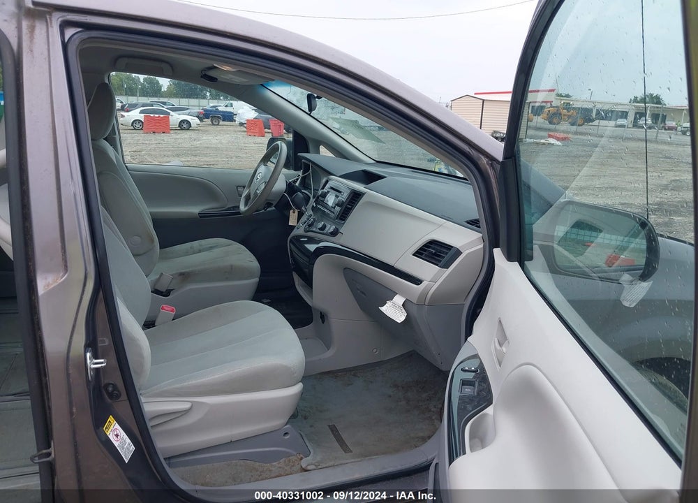 2012 TOYOTA SIENNA BASE V6 7 PASSENGER VIN: 5TDZK3DC5CS194033