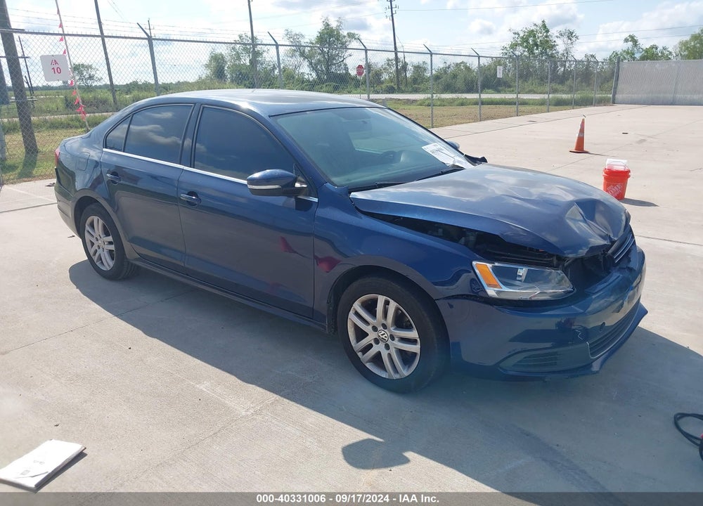 2013 VOLKSWAGEN JETTA 2.5L SE VIN: 3VWDP7AJ7DM417662