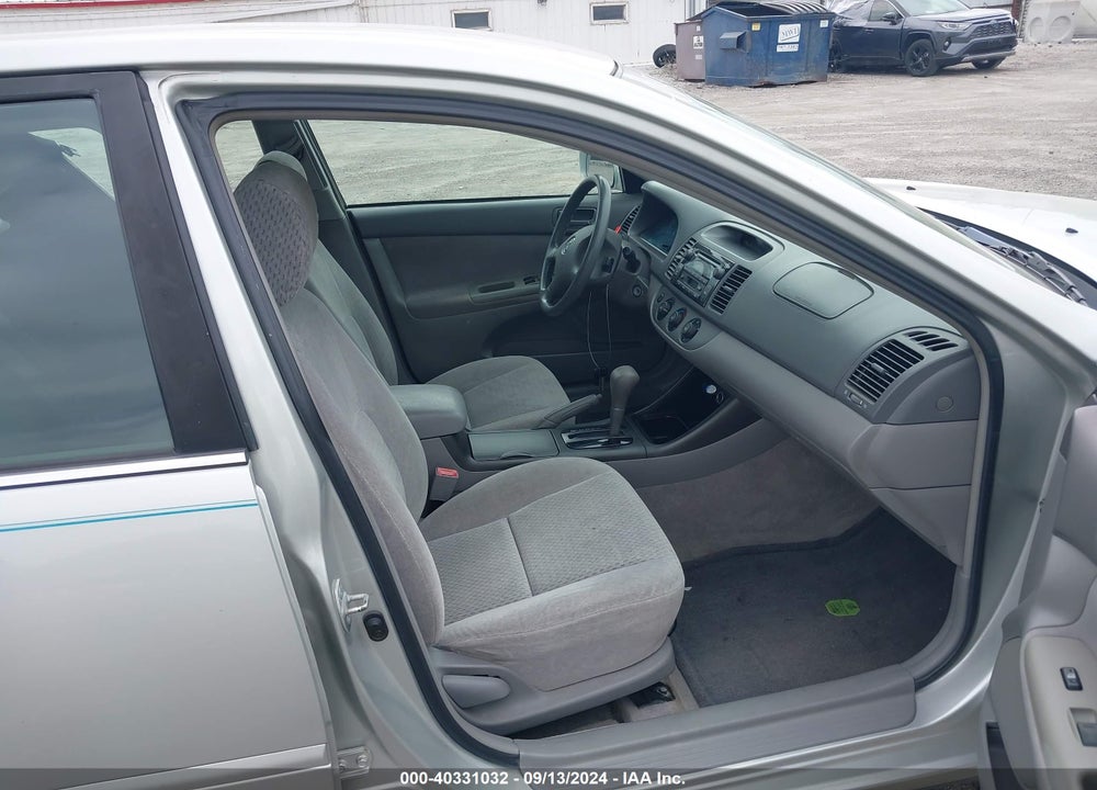 2003 TOYOTA CAMRY LE VIN: 4T1BE32K73U142395