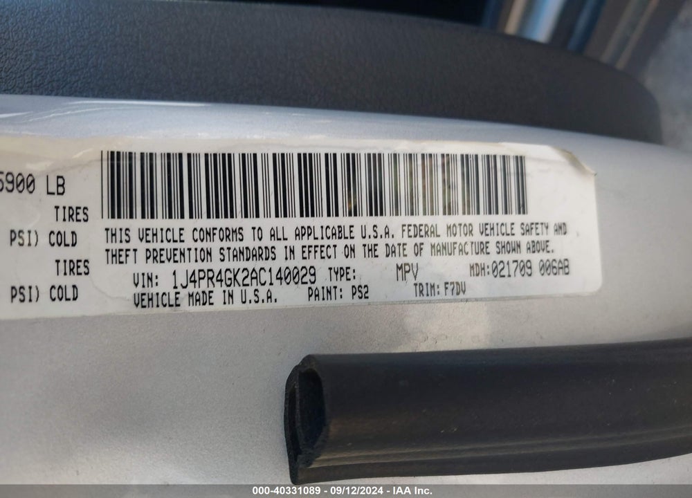 2010 JEEP GRAND CHEROKEE LAREDO VIN: 1J4PR4GK2AC140029