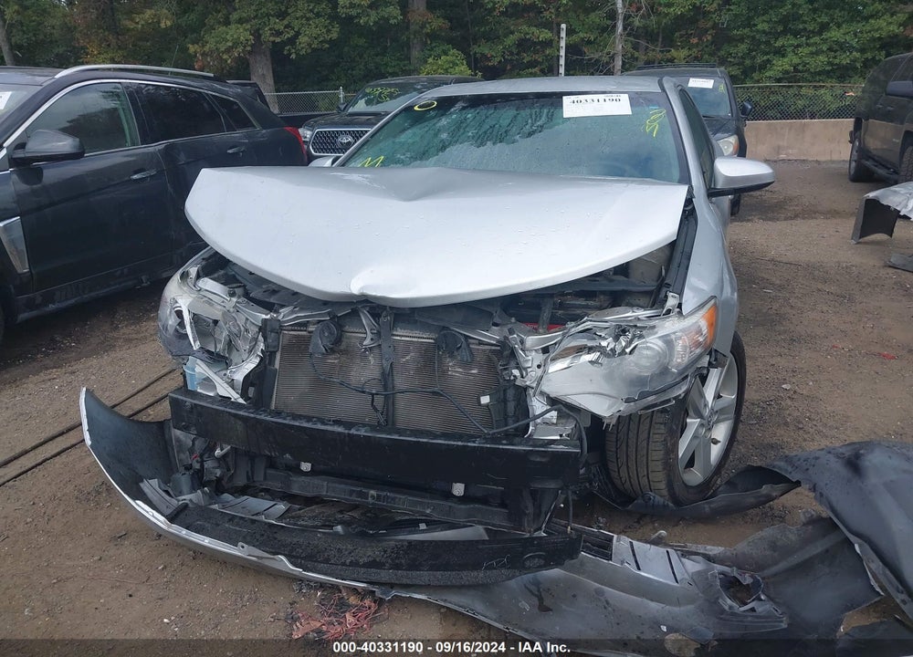 2012 TOYOTA CAMRY SE VIN: 4T1BF1FK1CU133770