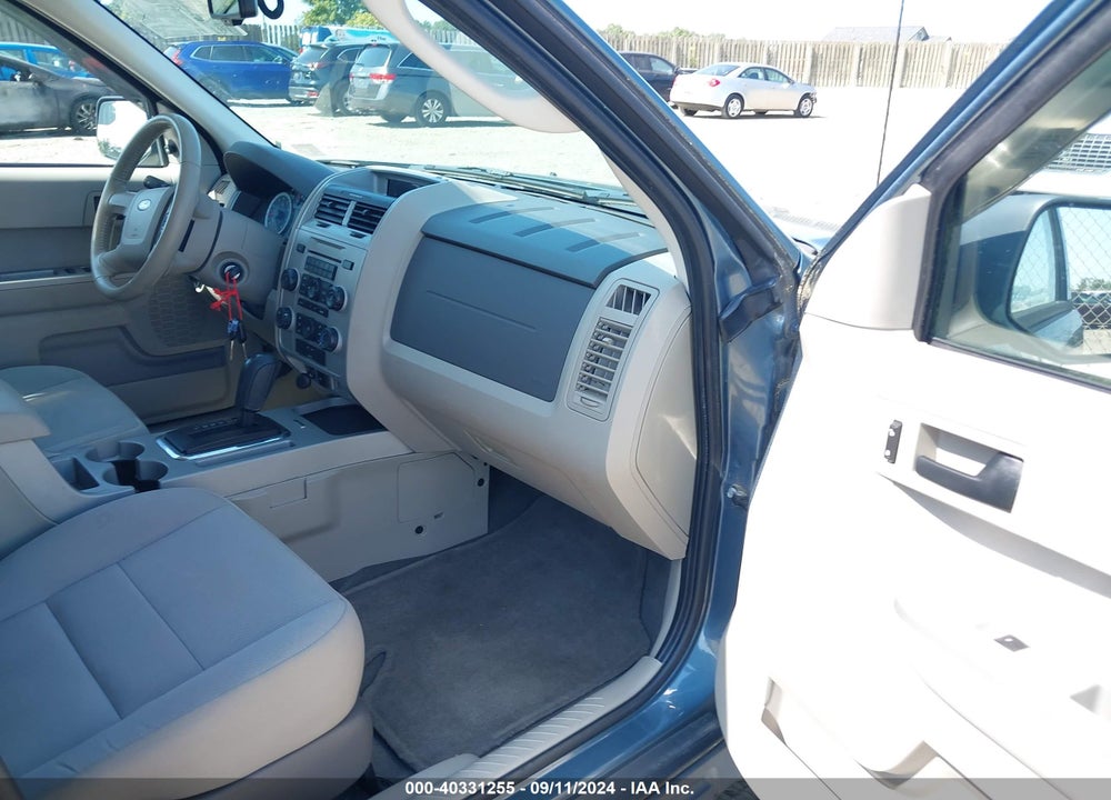 2010 FORD ESCAPE XLT VIN: 1FMCU0D76AKD48167