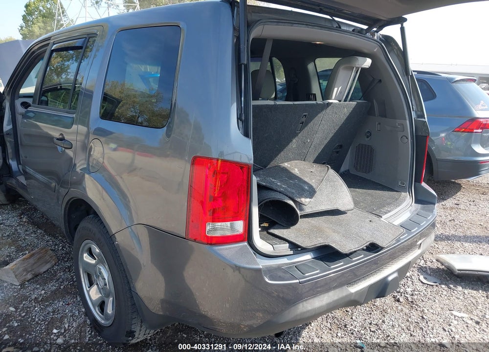 2013 HONDA PILOT LX VIN: 5FNYF4H29DB073034
