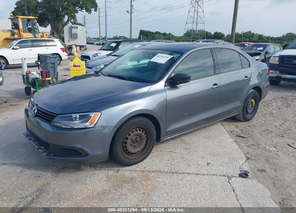 2011 VOLKSWAGEN JETTA 2.0L S VIN: 3VW2K7AJ6BM093932