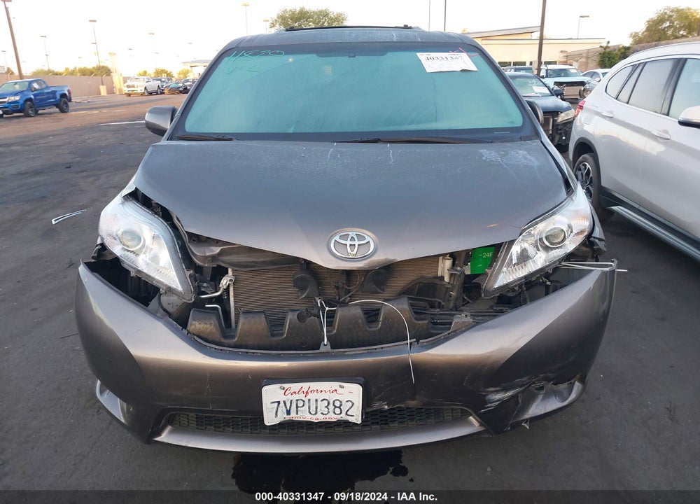 2017 TOYOTA SIENNA XLE PREMIUM 8 PASSENGER VIN: 5TDYZ3DCXHS794142