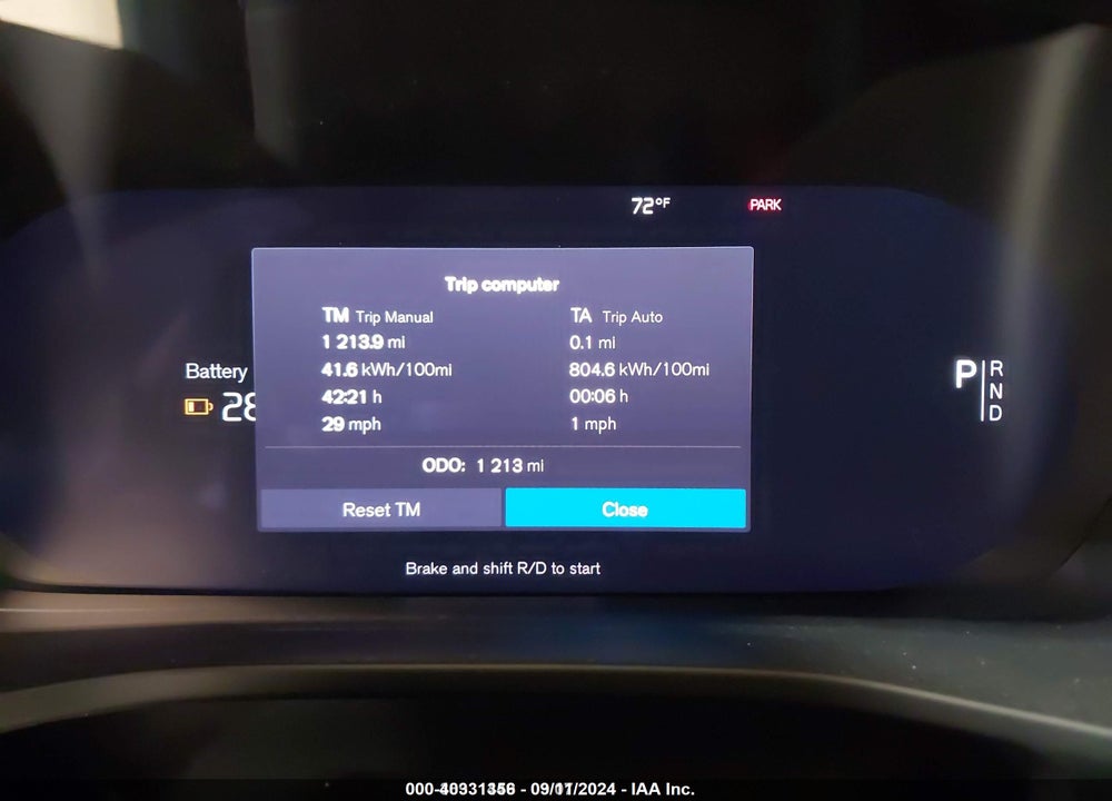 2024 VOLVO C40 RECHARGE PURE ELECTRIC TWIN ULTIMATE VIN: YV4ER3GM7R2095662