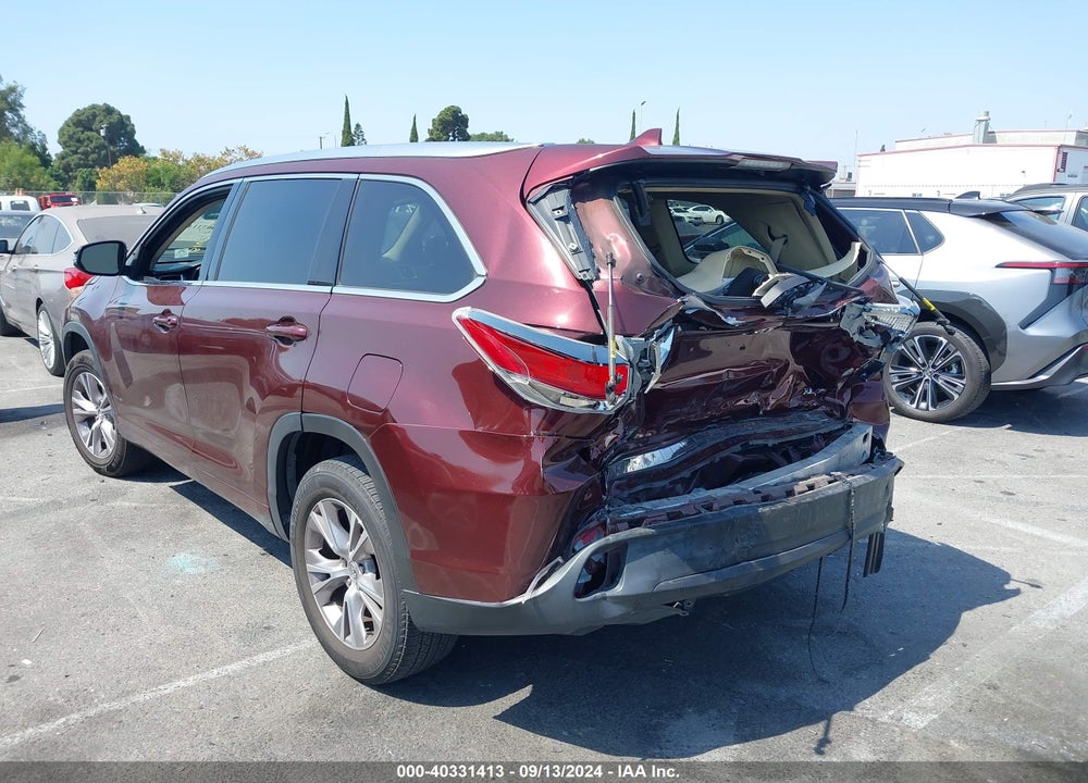 2015 TOYOTA HIGHLANDER XLE V6 VIN: 5TDKKRFH2FS098667