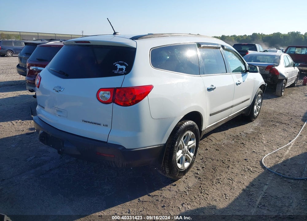 2010 CHEVROLET TRAVERSE LS VIN: 1GNLREED6AS115176