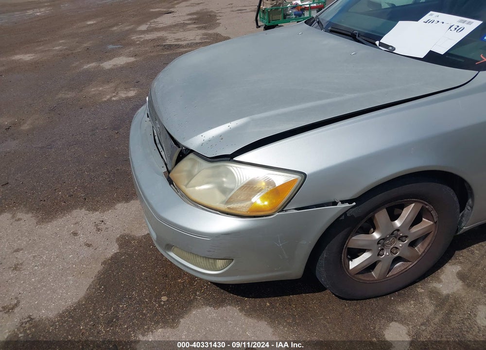 2001 TOYOTA AVALON XLS VIN: 4T1BF28B21U161075