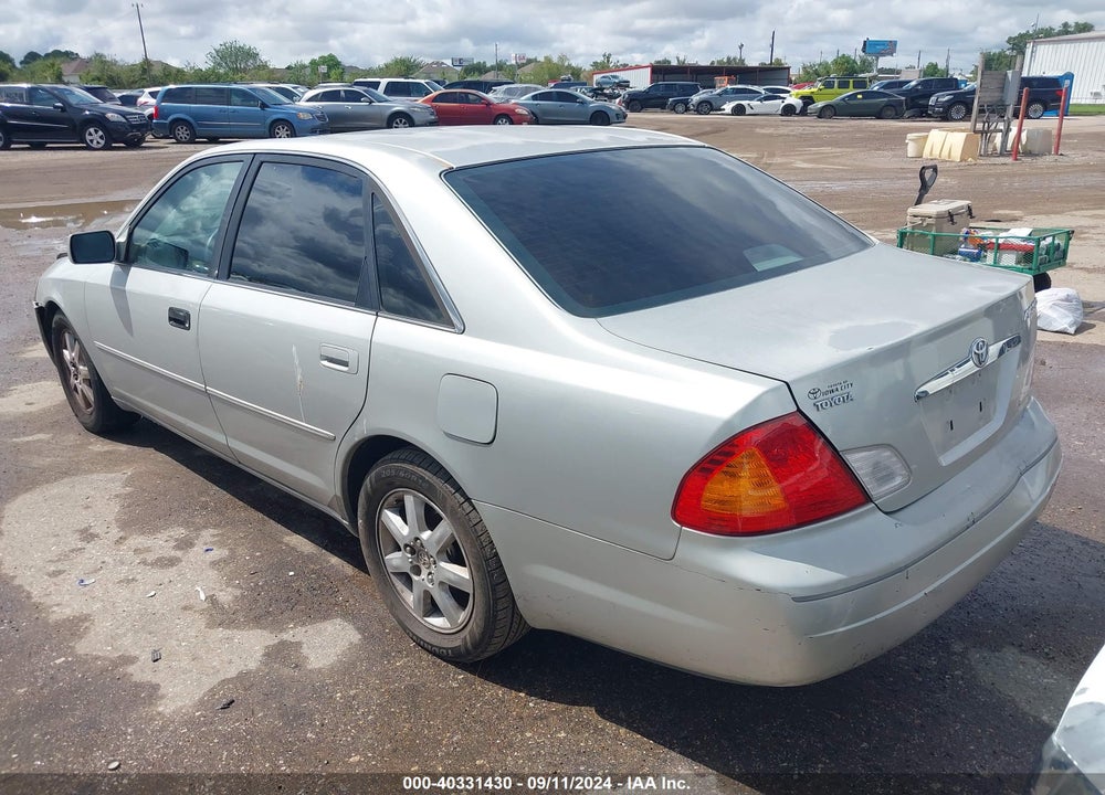 2001 TOYOTA AVALON XLS VIN: 4T1BF28B21U161075