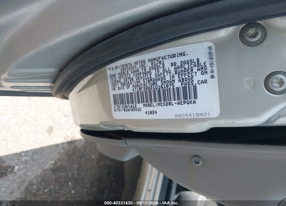 2001 TOYOTA AVALON XLS VIN: 4T1BF28B21U161075