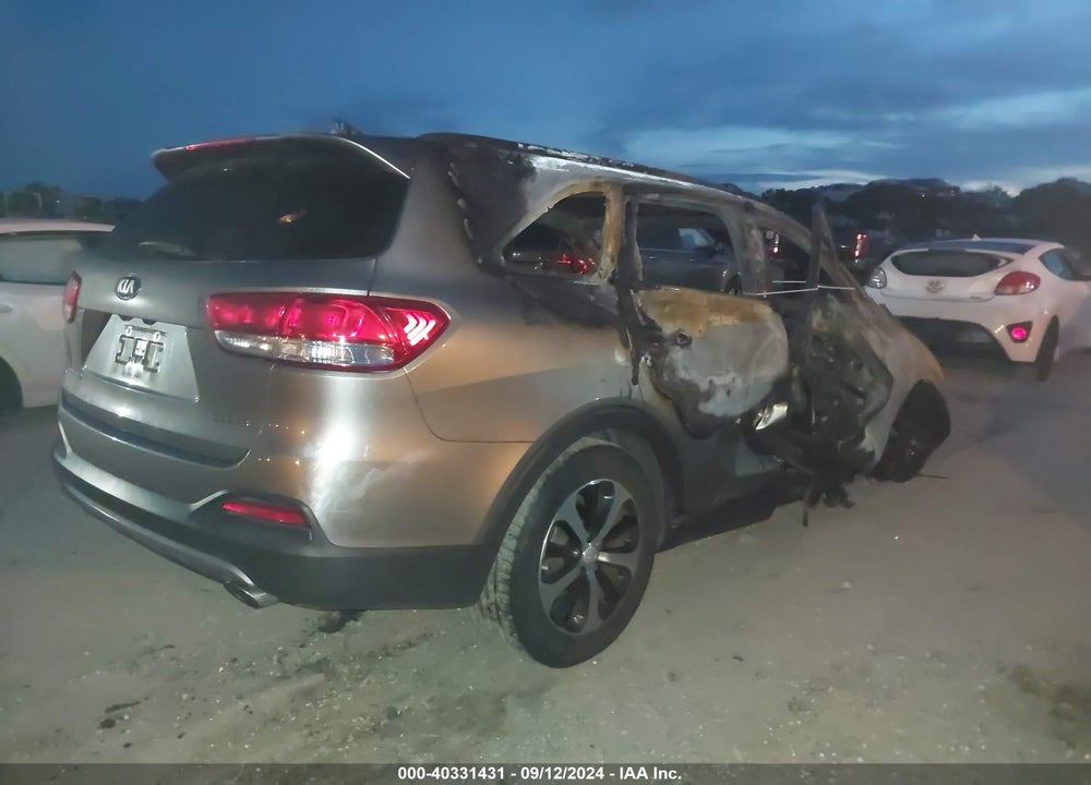 2018 KIA SORENTO 3.3L EX VIN: 5XYPH4A58JG362856