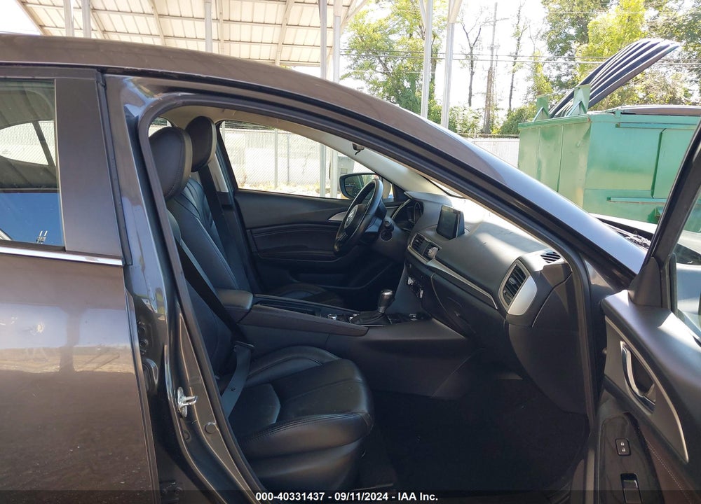 2018 MAZDA 3 TOURING VIN: 3MZBN1L34JM255428