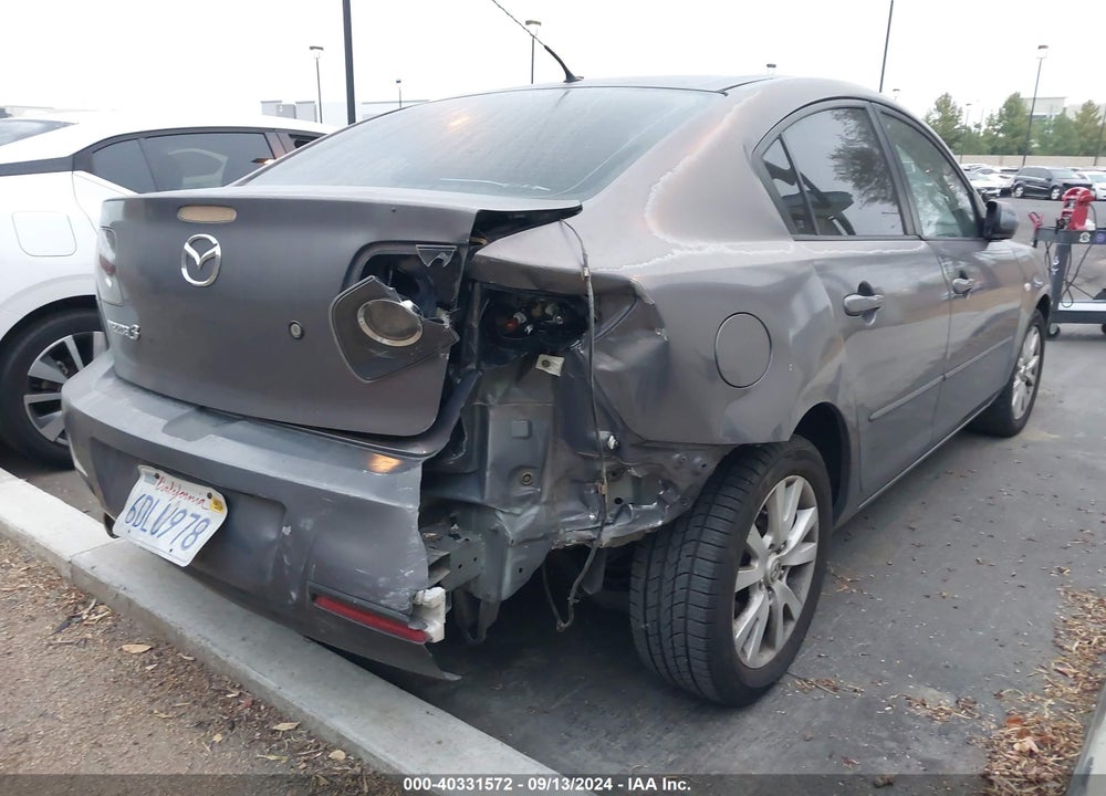 2008 MAZDA 3 I VIN: JM1BK12GX81833300