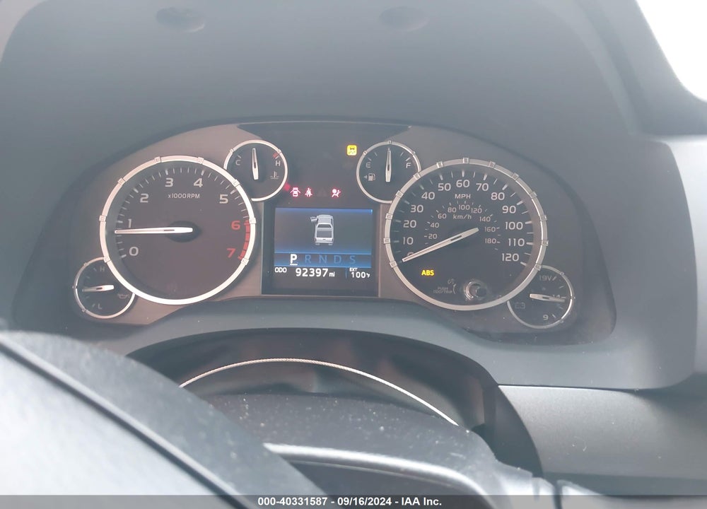 2017 TOYOTA TUNDRA SR5 5.7L V8 VIN: 5TFEW5F16HX227181