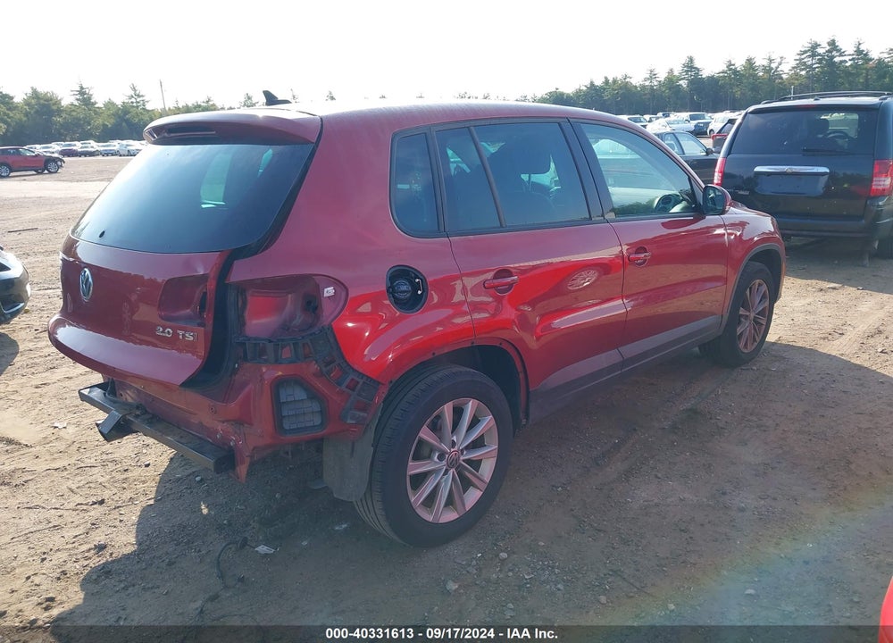 2014 VOLKSWAGEN TIGUAN VIN: WVGAV3AXXEW118320