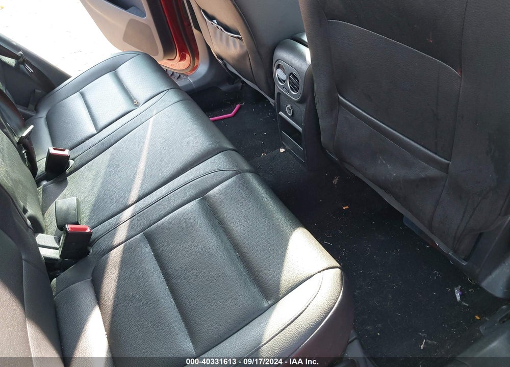 2014 VOLKSWAGEN TIGUAN VIN: WVGAV3AXXEW118320
