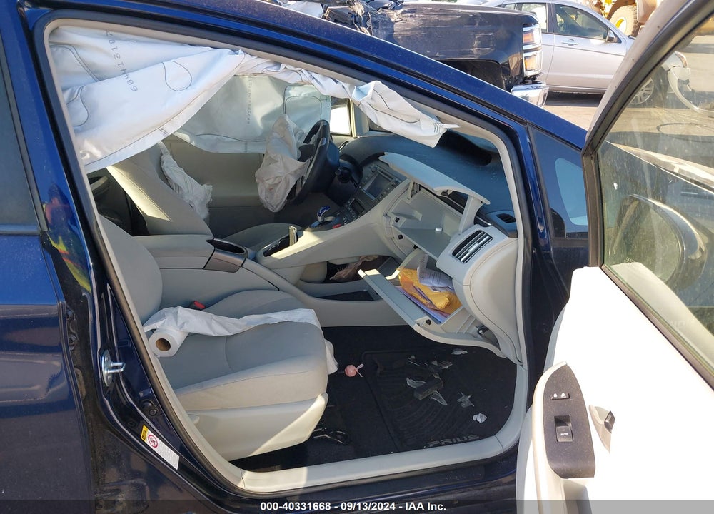2014 TOYOTA PRIUS TWO VIN: JTDKN3DU6E1781732